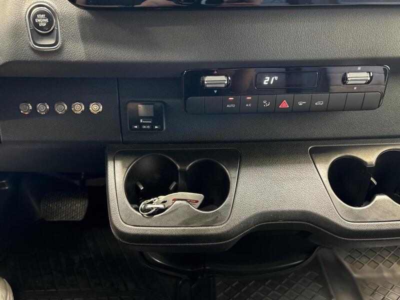 Mercedes-Benz Sprinter vaihtoauto