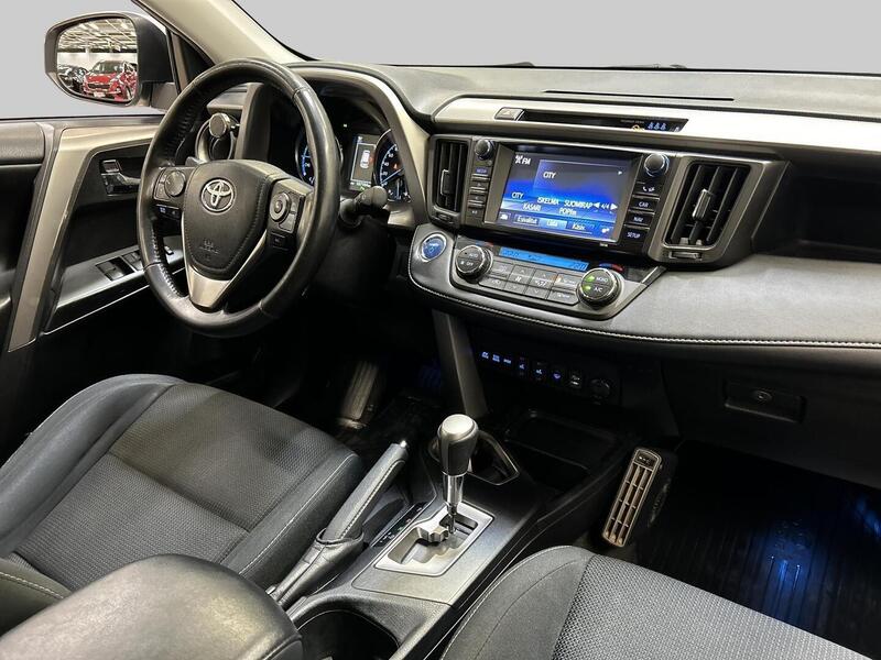 Toyota RAV4 vaihtoauto