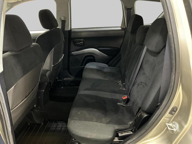 Mitsubishi Outlander vaihtoauto