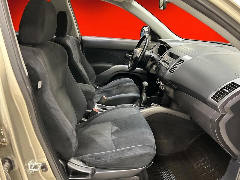 Mitsubishi Outlander vaihtoauto