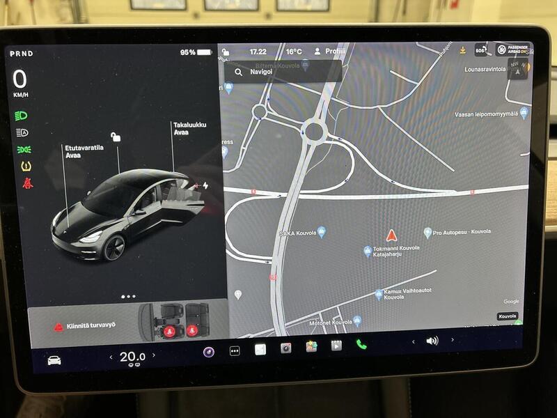Tesla Model 3 vaihtoauto