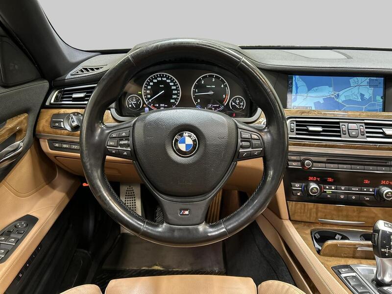 BMW 730 vaihtoauto
