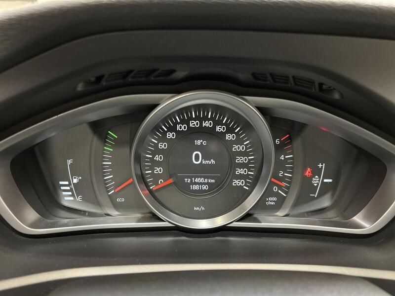 Volvo V40 vaihtoauto