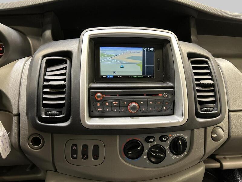 Opel Vivaro vaihtoauto