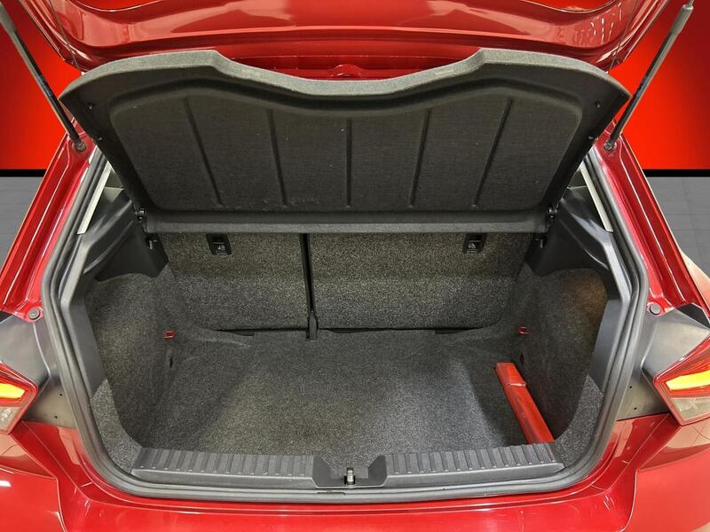 SEAT Ibiza vaihtoauto