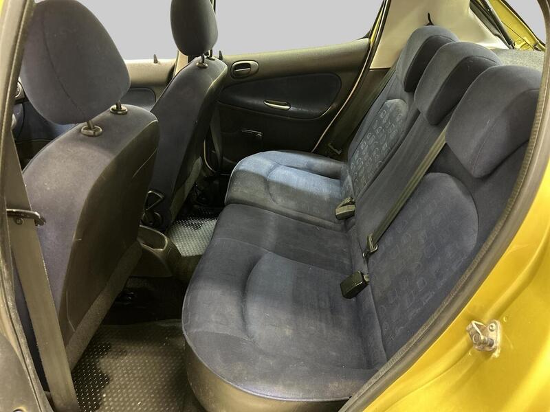 Peugeot 206 vaihtoauto