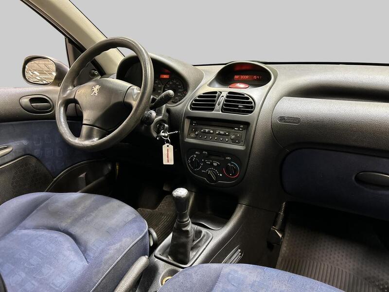 Peugeot 206 vaihtoauto