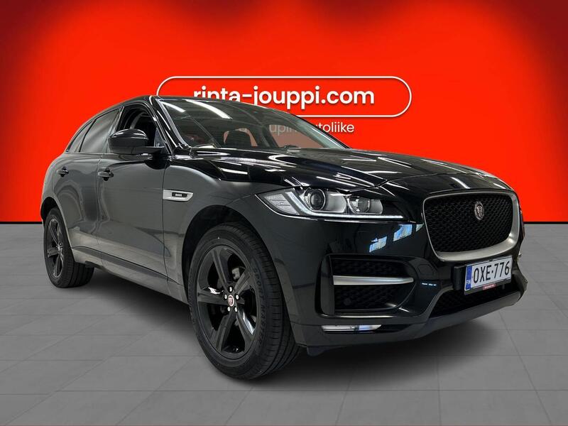 Jaguar F-PACE vaihtoauto