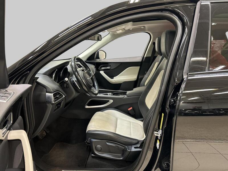 Jaguar F-PACE vaihtoauto