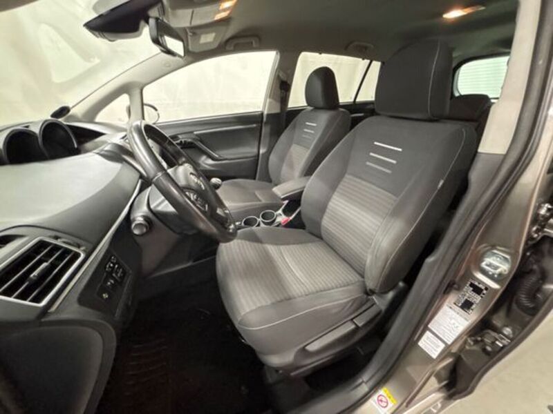 Toyota Verso vaihtoauto