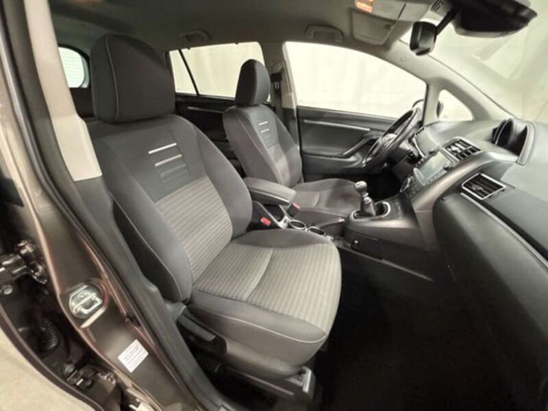 Toyota Verso vaihtoauto