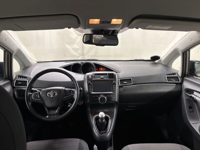 Toyota Verso vaihtoauto