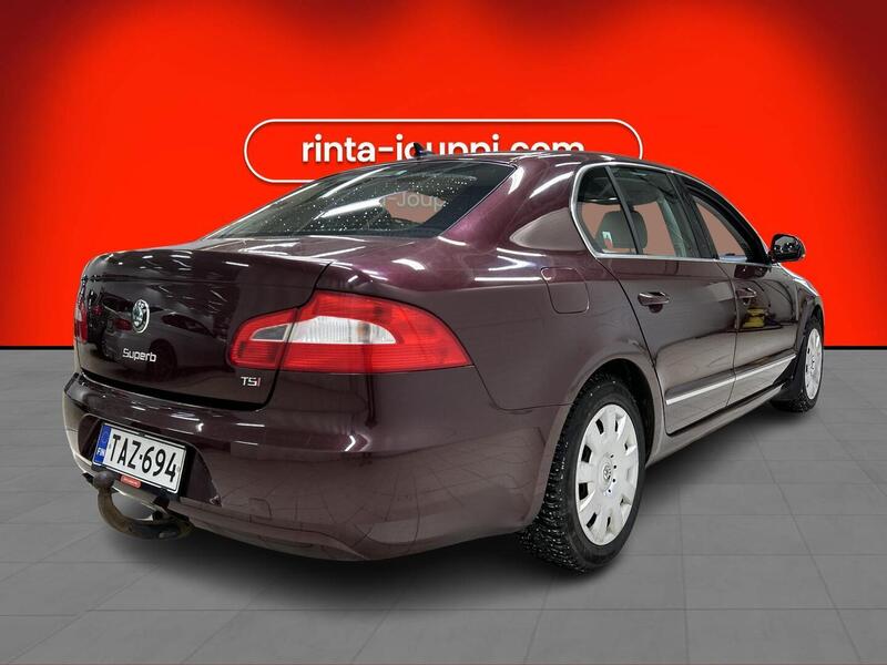 Skoda Superb vaihtoauto