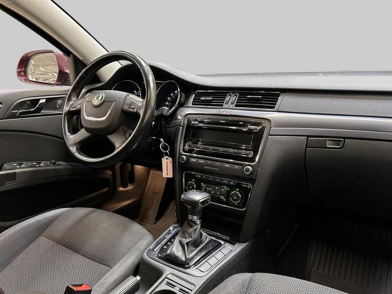 Skoda Superb vaihtoauto