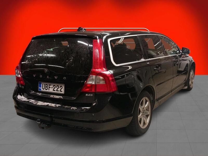 Volvo V70 vaihtoauto