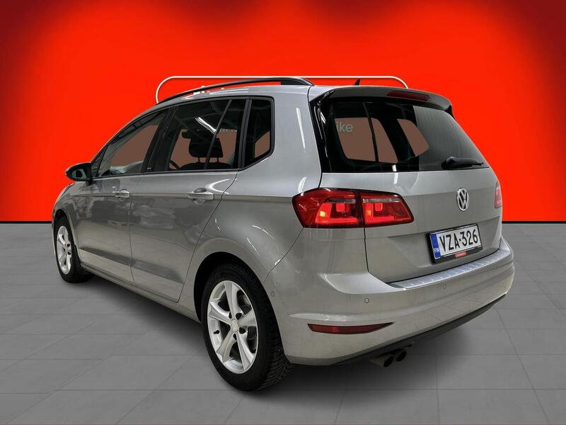 Volkswagen Golf Sportsvan vaihtoauto