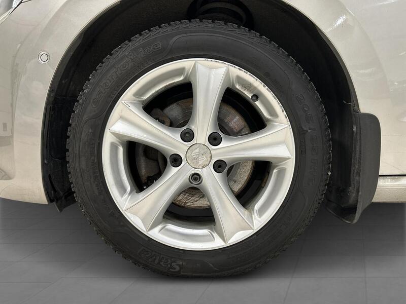 Volkswagen Golf Sportsvan vaihtoauto