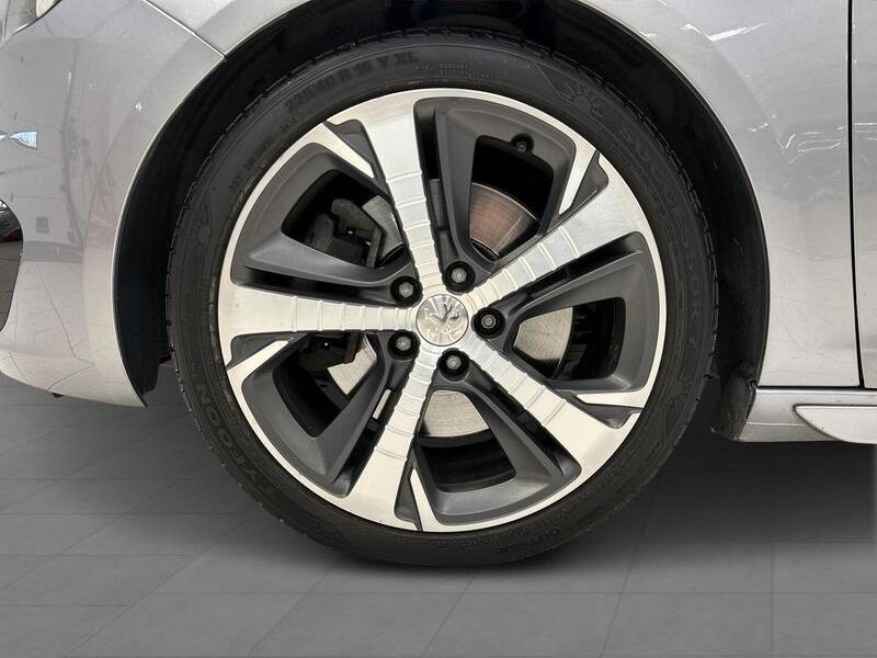 Peugeot 308 vaihtoauto