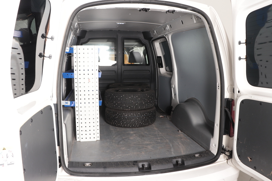 Volkswagen Caddy Maxi vaihtoauto