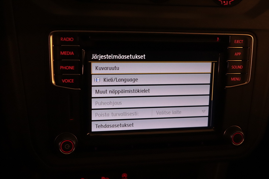 Volkswagen Caddy Maxi vaihtoauto