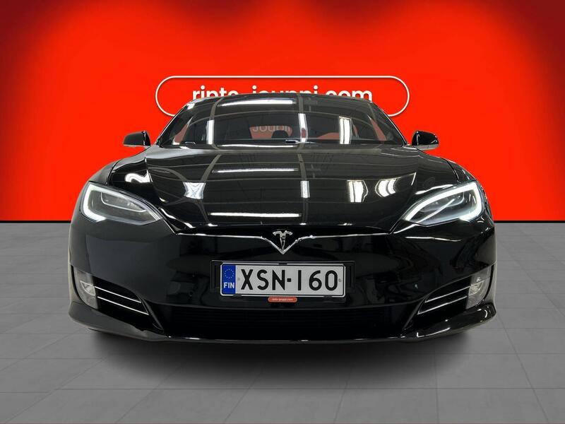 Tesla Model S vaihtoauto