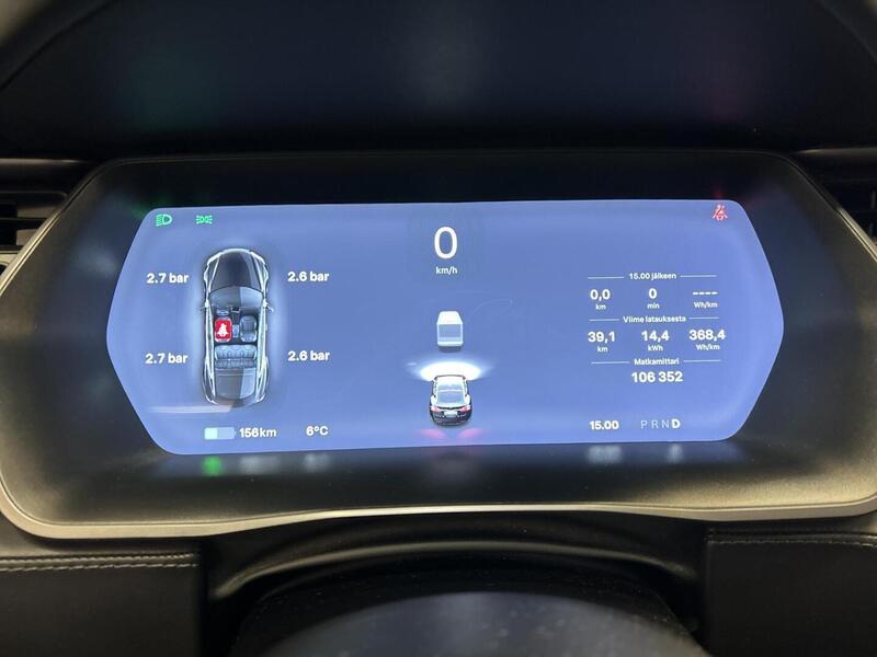 Tesla Model S vaihtoauto