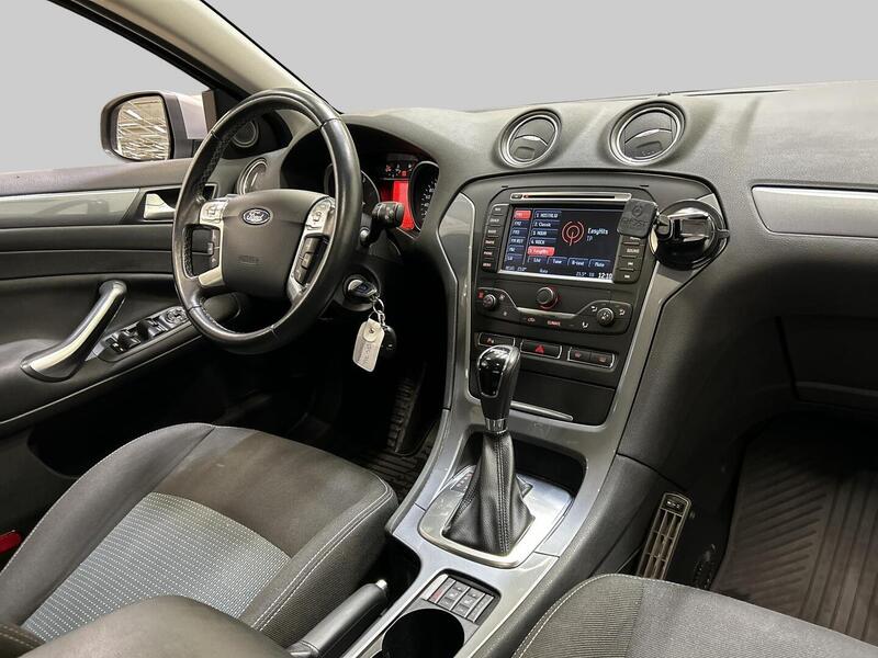 Ford Mondeo vaihtoauto