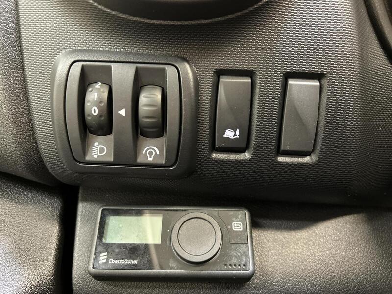 Renault Trafic vaihtoauto