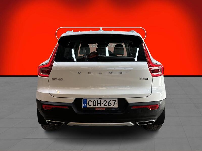 Volvo XC40 vaihtoauto