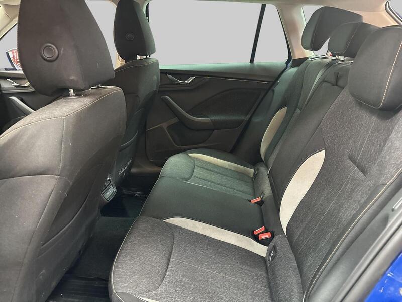 Skoda Kamiq vaihtoauto