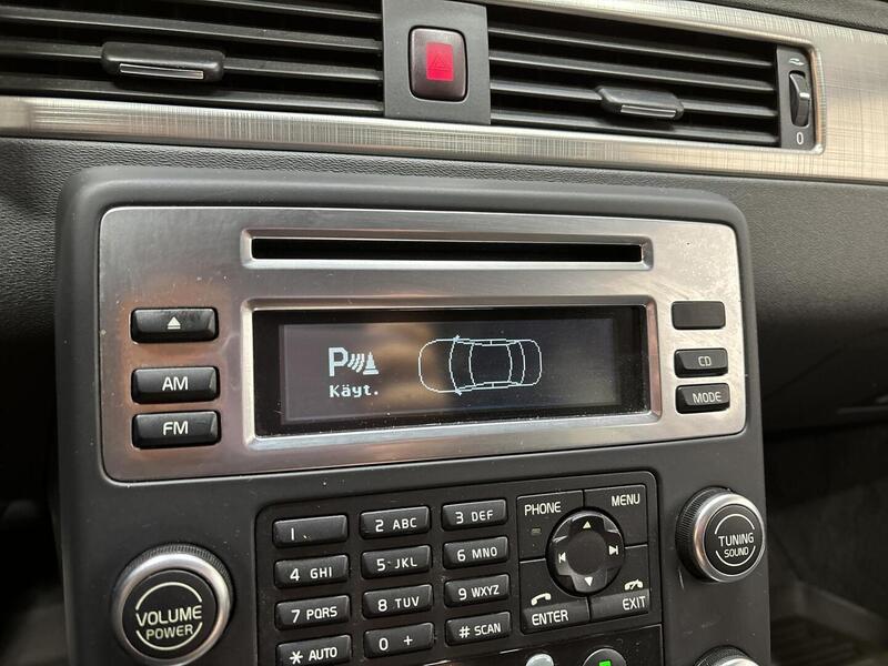 Volvo V70 vaihtoauto