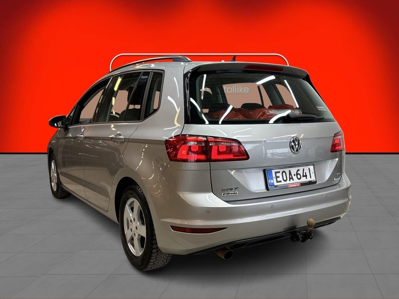 Volkswagen Golf Sportsvan vaihtoauto