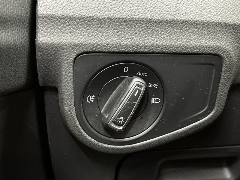 Volkswagen Golf Sportsvan vaihtoauto
