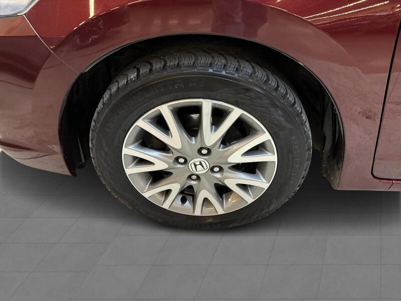 Honda Insight vaihtoauto