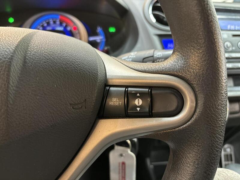 Honda Insight vaihtoauto