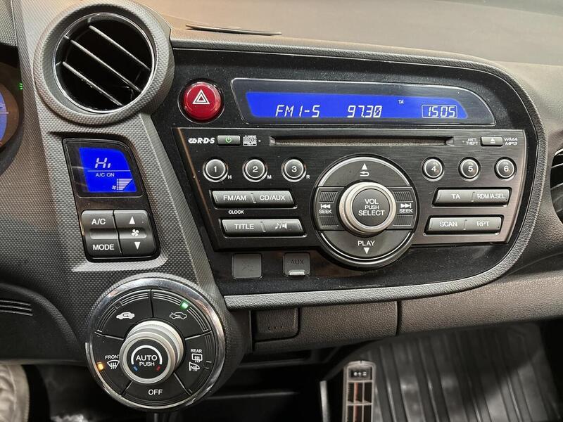 Honda Insight vaihtoauto