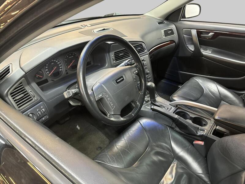 Volvo XC70 vaihtoauto