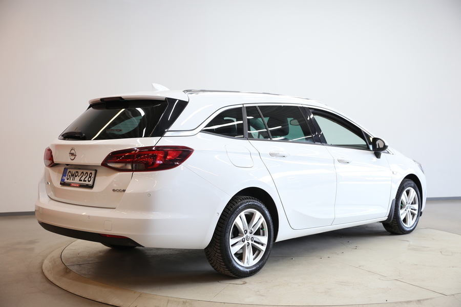 Opel Astra vaihtoauto