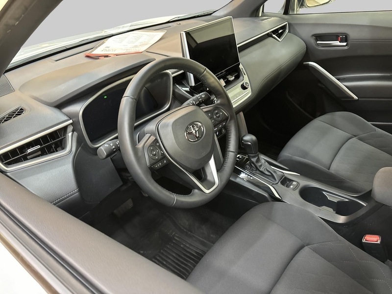 Toyota Corolla Cross vaihtoauto