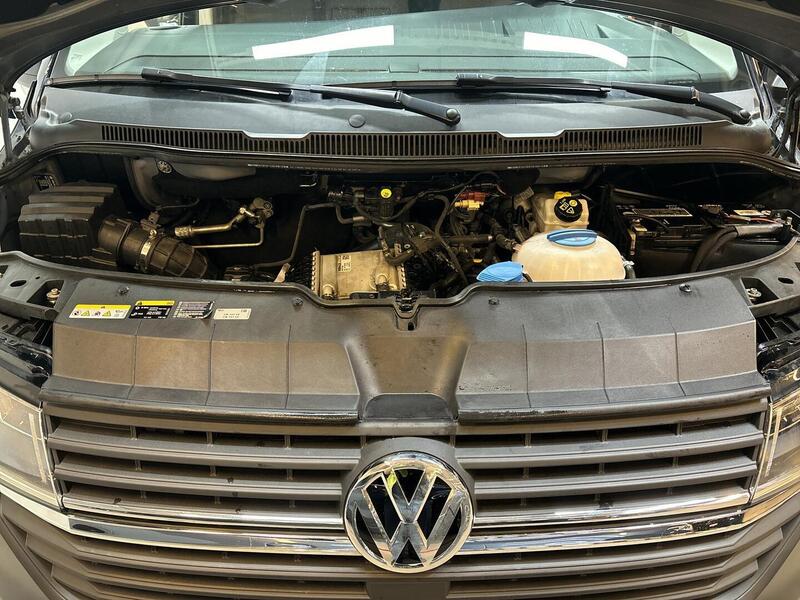 Volkswagen Transporter vaihtoauto