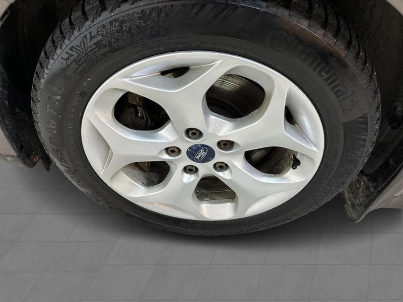 Ford C-MAX vaihtoauto