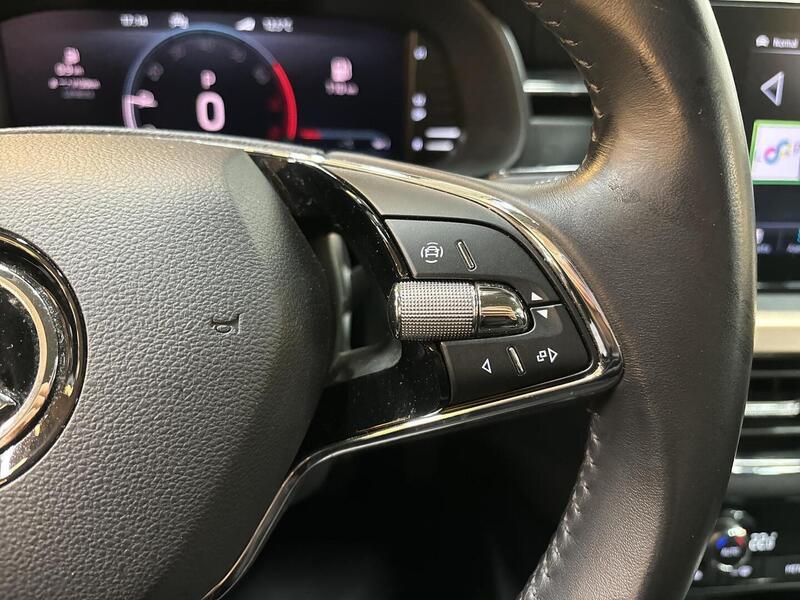 Skoda Kamiq vaihtoauto