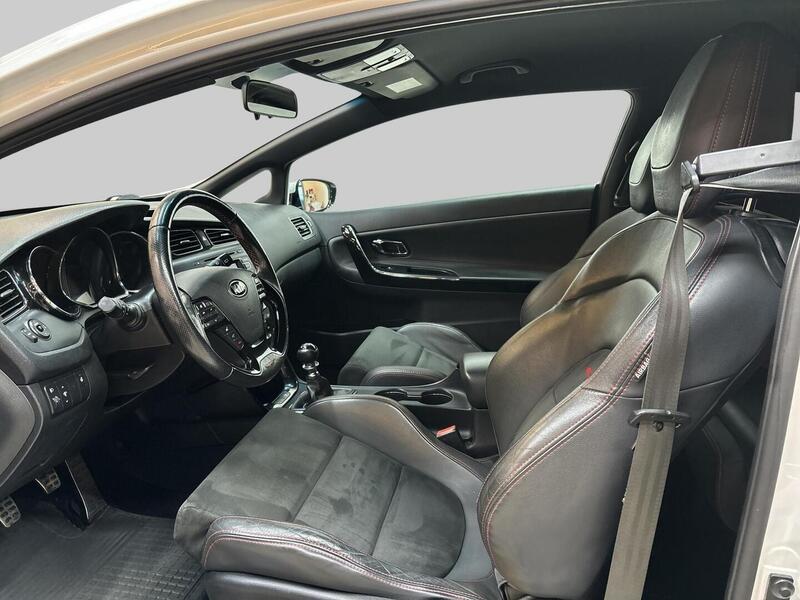 Kia Proceed vaihtoauto