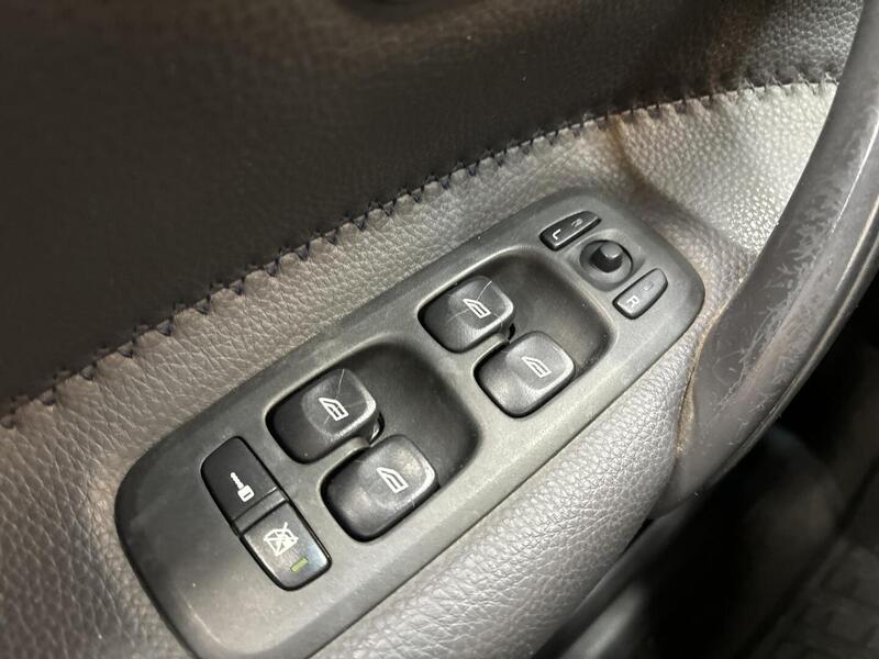 Volvo XC70 vaihtoauto