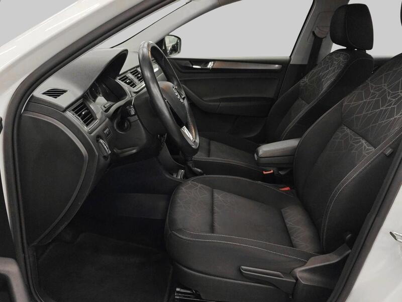 Skoda Rapid vaihtoauto