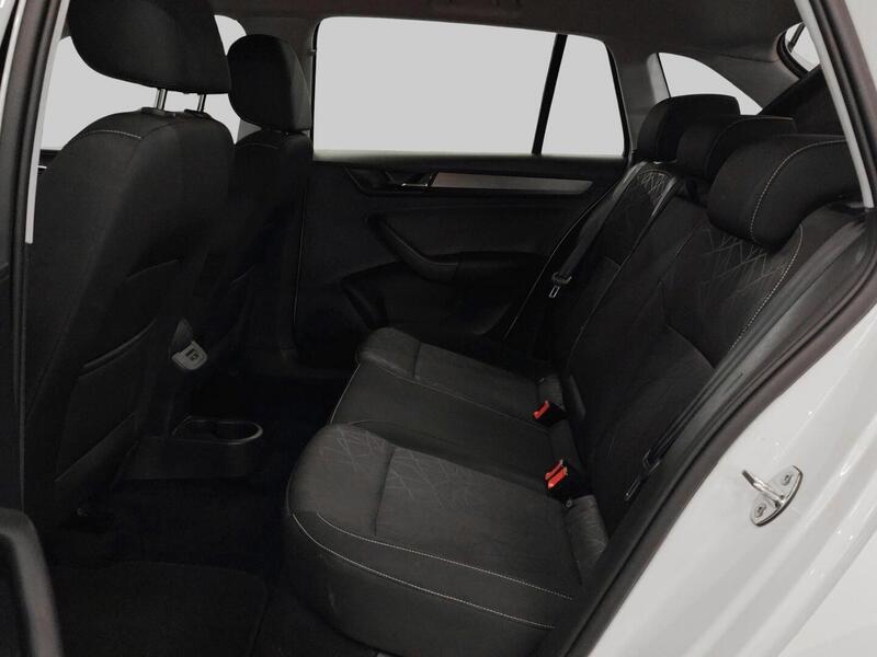 Skoda Rapid vaihtoauto