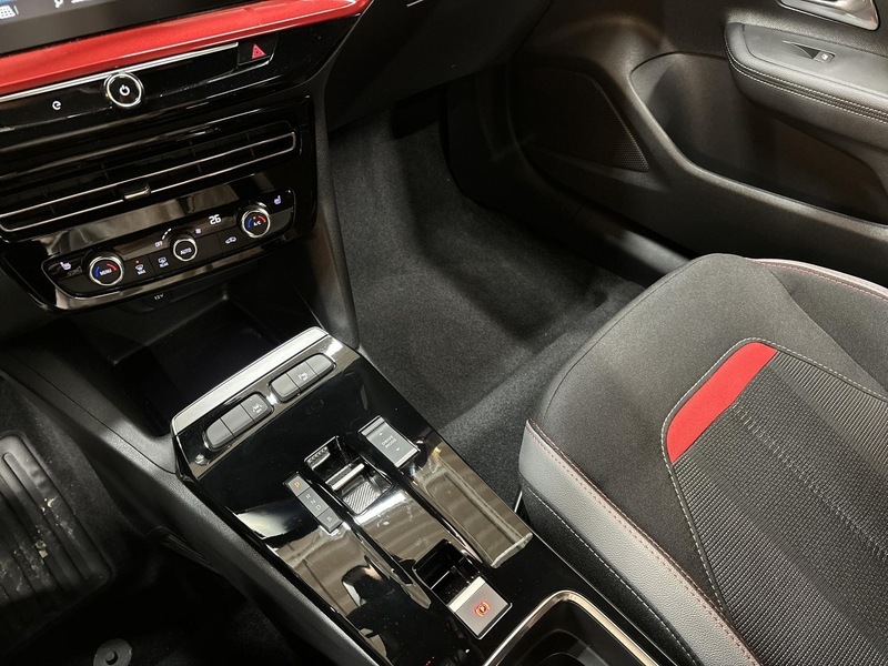 Opel Mokka-e vaihtoauto