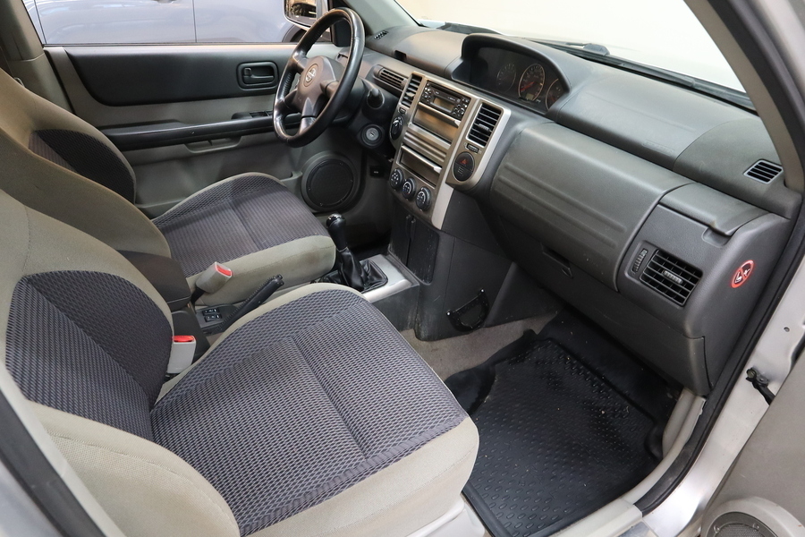 Nissan X-Trail vaihtoauto