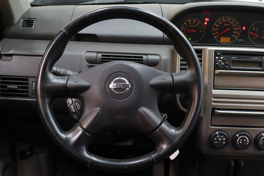 Nissan X-Trail vaihtoauto