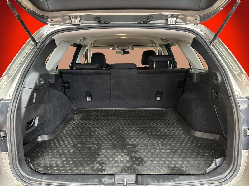 Subaru Outback vaihtoauto